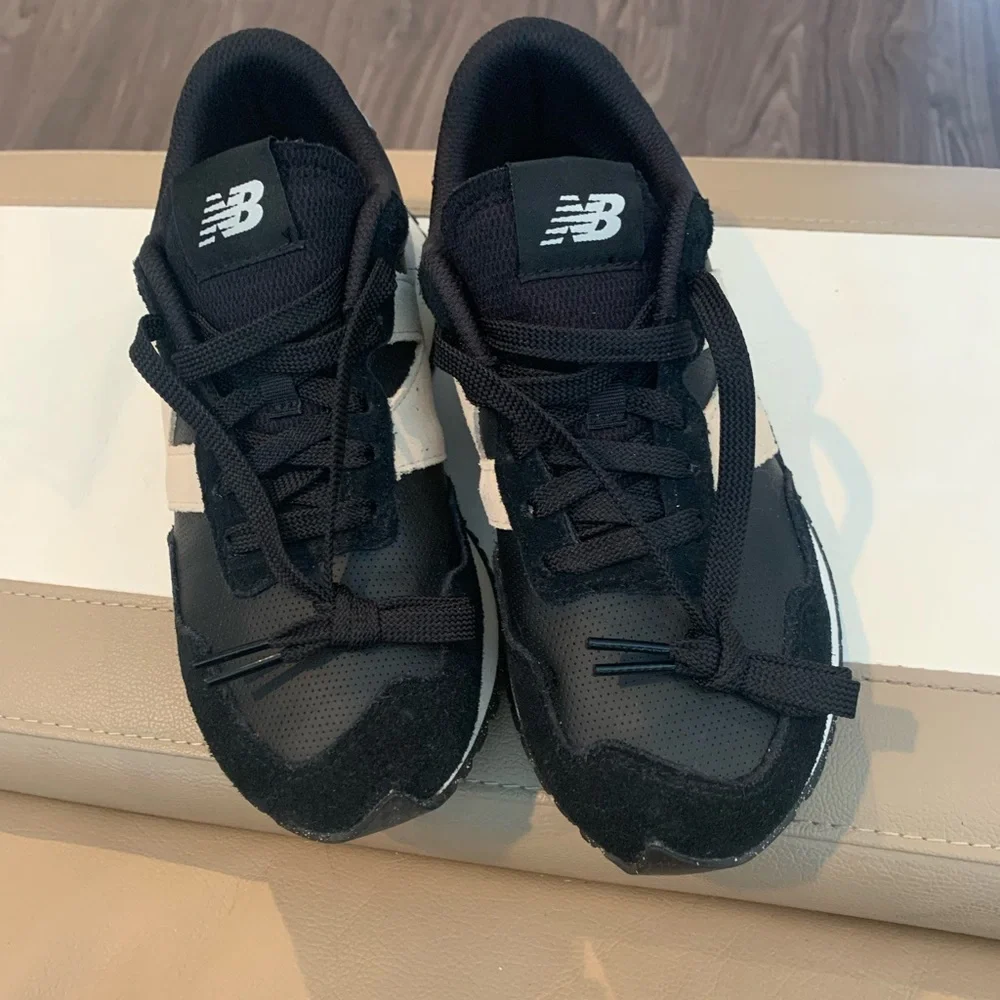 New Balance 237 Sneakers - Picture 13 of 13
